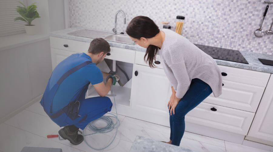 Professional Leak Detection Services in Pickett, WI